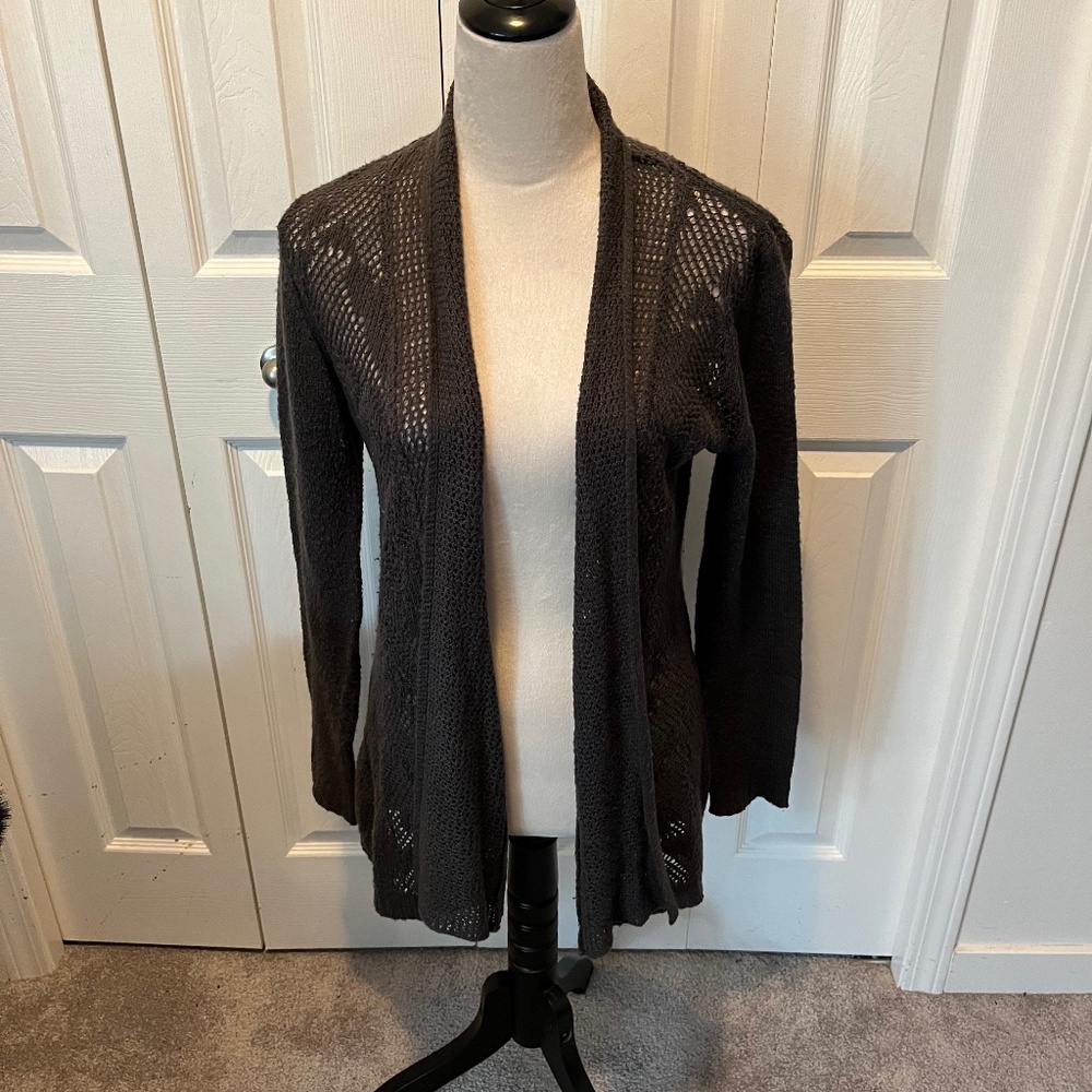 Belldini size L cardigan